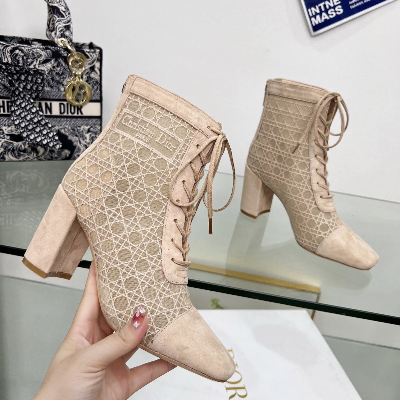 ch**an D*or boots